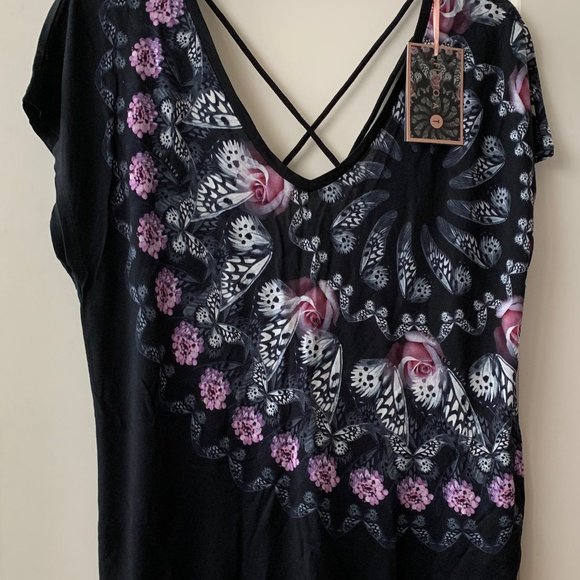 Ted Baker London Tops - TED BAKER LONDON Butterfly Strappy Shirt Sz L